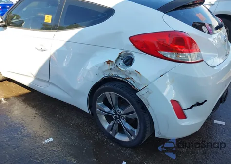 2015 Hyundai Veloster from USA, damaged, VIN KMHTC6AD7FU236683